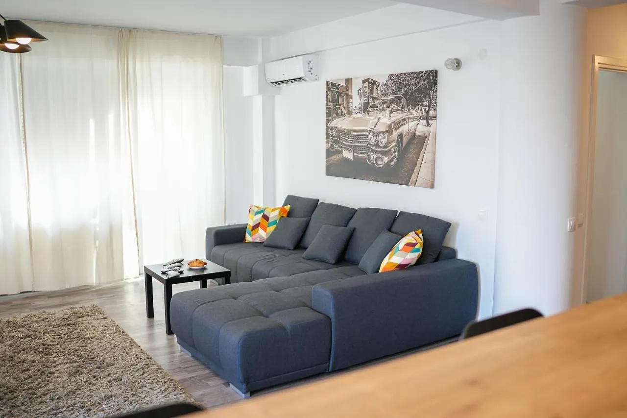 Apartment Penthouse With Huge Rooftop & Amazing City View Bucharest