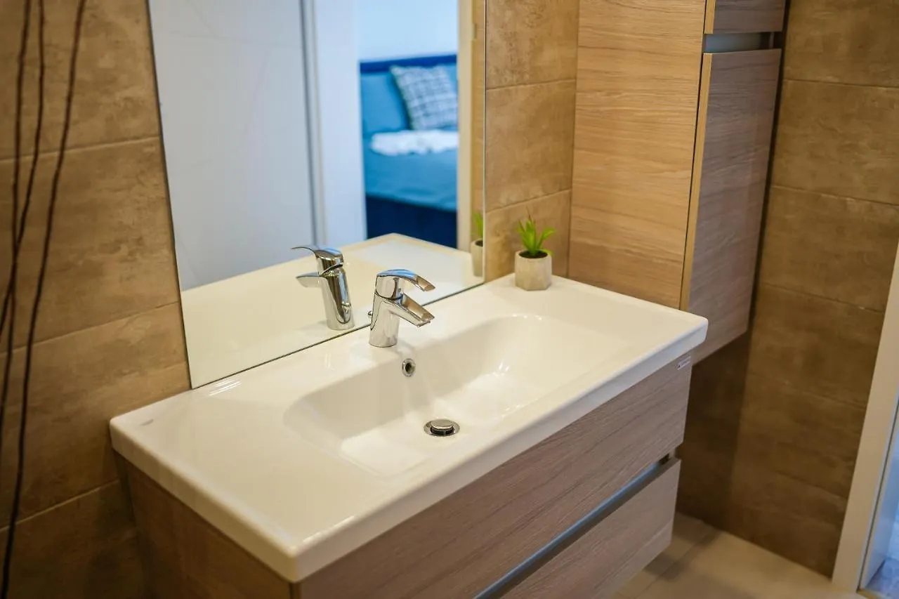 Penthouse With Huge Rooftop & Amazing City View Bukareszt Rumunia